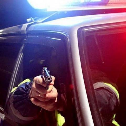 Погоню со стрельбой за пьяным водителем «Весты» устроили инспекторы ГИБДД в Буденновске. Видео